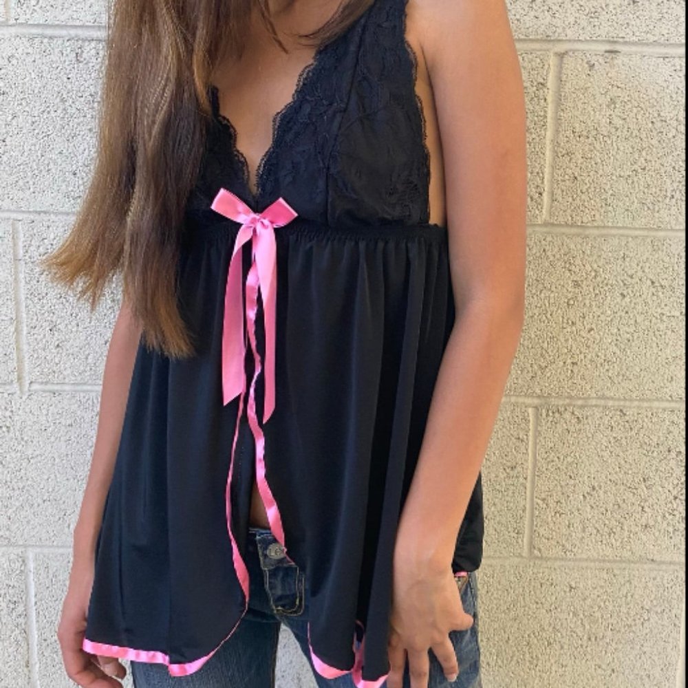 y2k hot pink top (M)